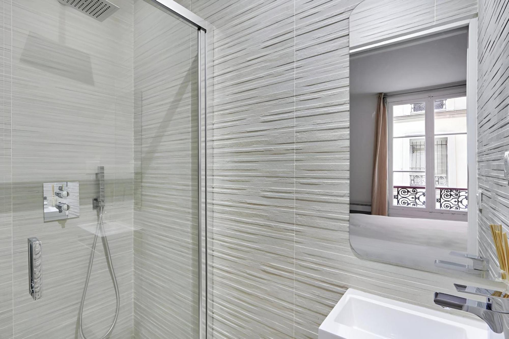 Appartement Spacieux Et Lumineux A Montorgueil París Exterior foto